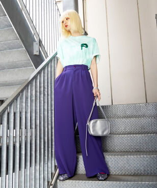 夏期間限定☆メーカー価格より68%OFF!☆ プニュズ ナイロン パーカー