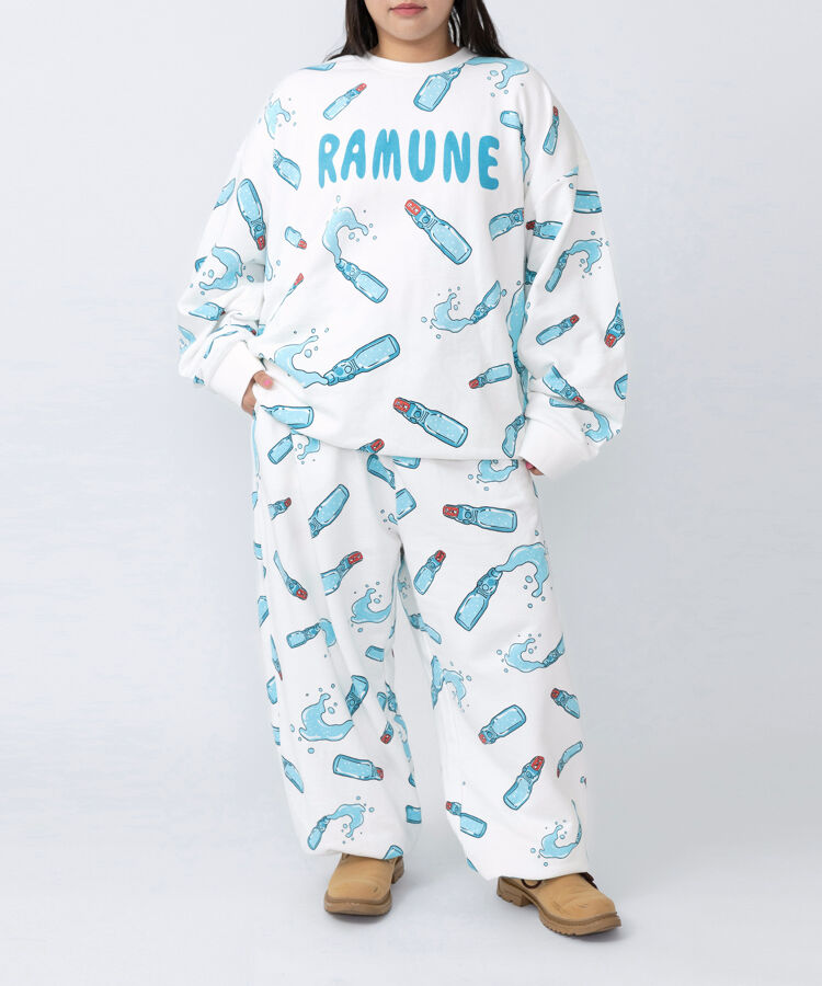 【新サイズ】フード総柄スウェット