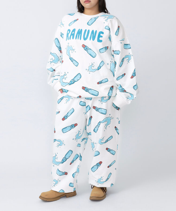 【新サイズ】フード総柄スウェット