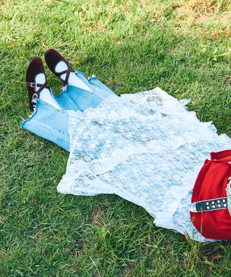 フロントスリットデニムフレアパンツ