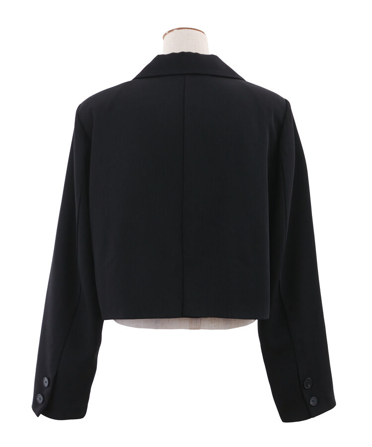 ショートテーラードジャケット