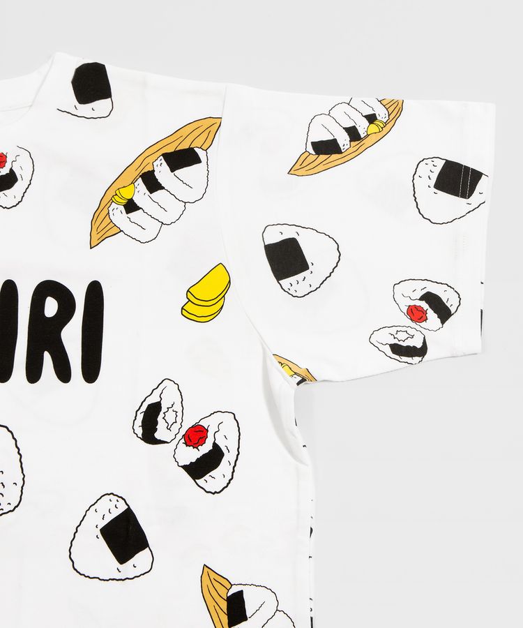 �y�V�T�C�Y�z�t�[�h����T�V���c