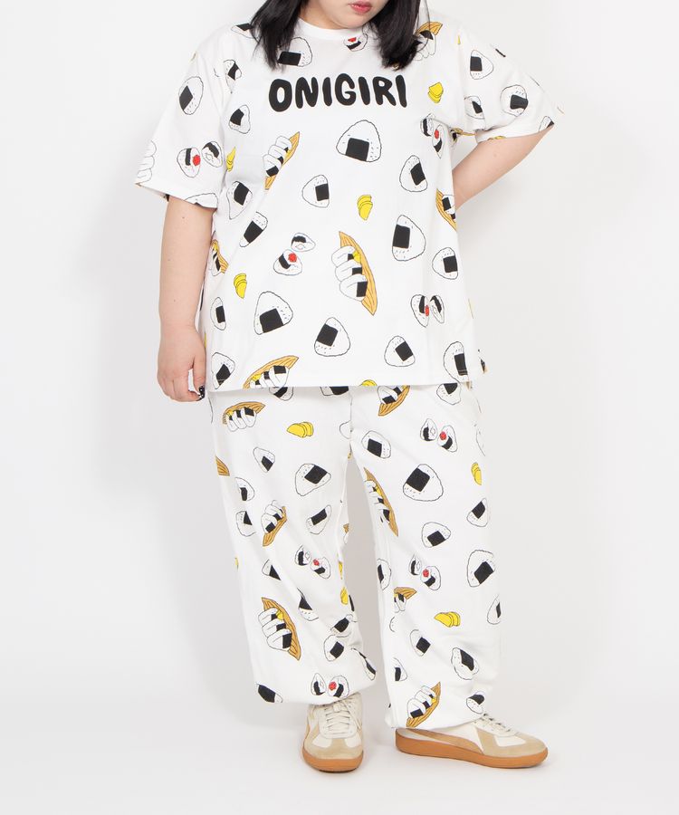 �y�V�T�C�Y�z�t�[�h����T�V���c