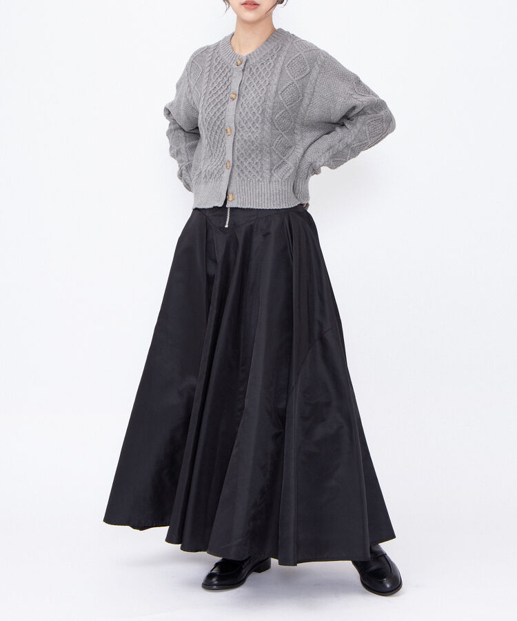 ケーブルニットカーディガン