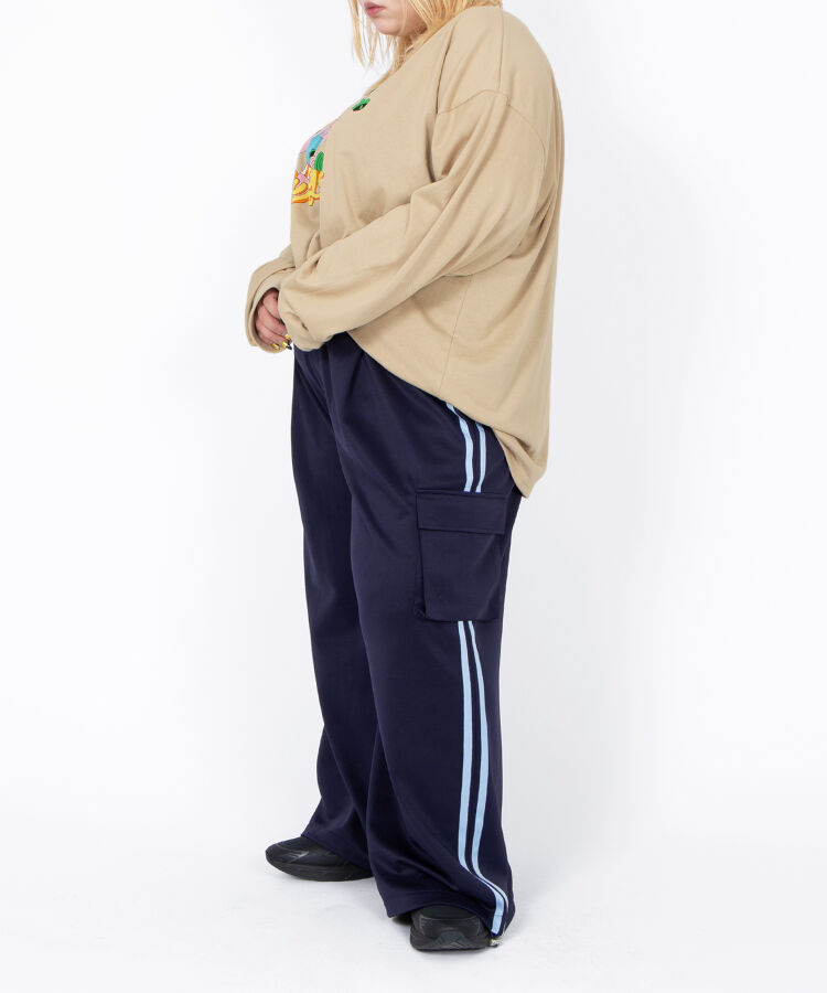 �g���[�j�[����T