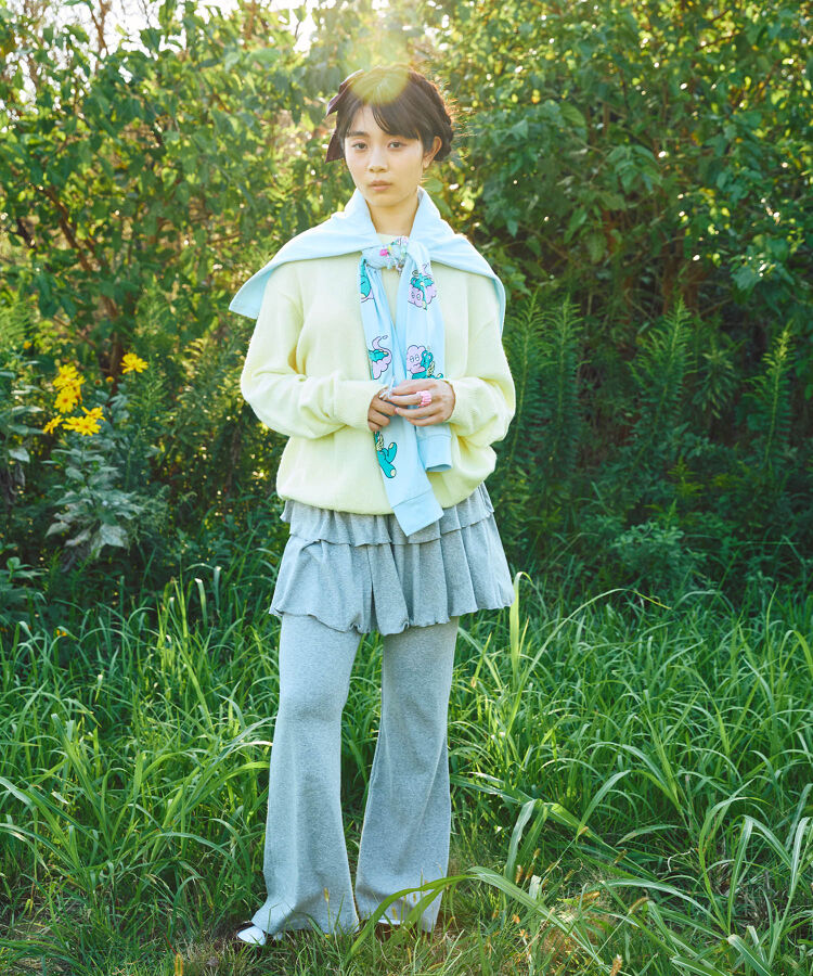 クルーネックカラーニット