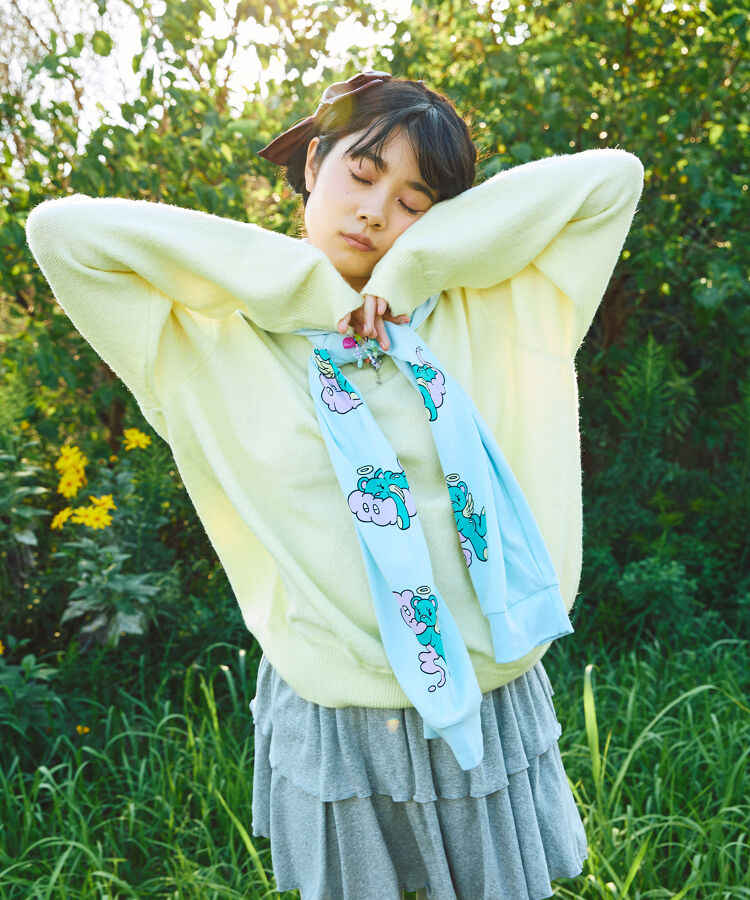 クルーネックカラーニット