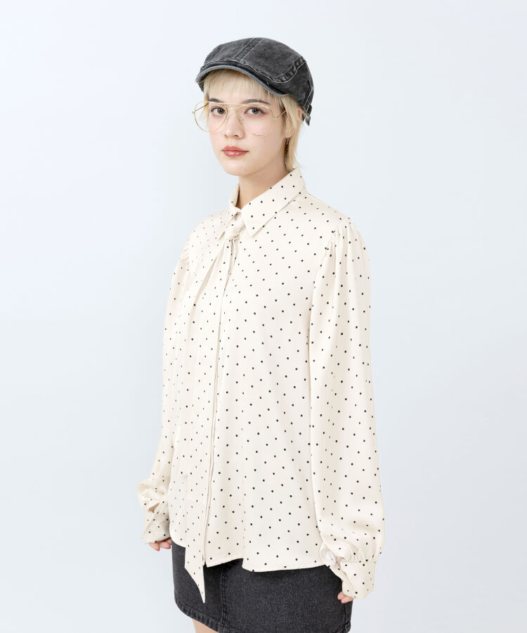 ���{���t���h�b�g�u���E�X