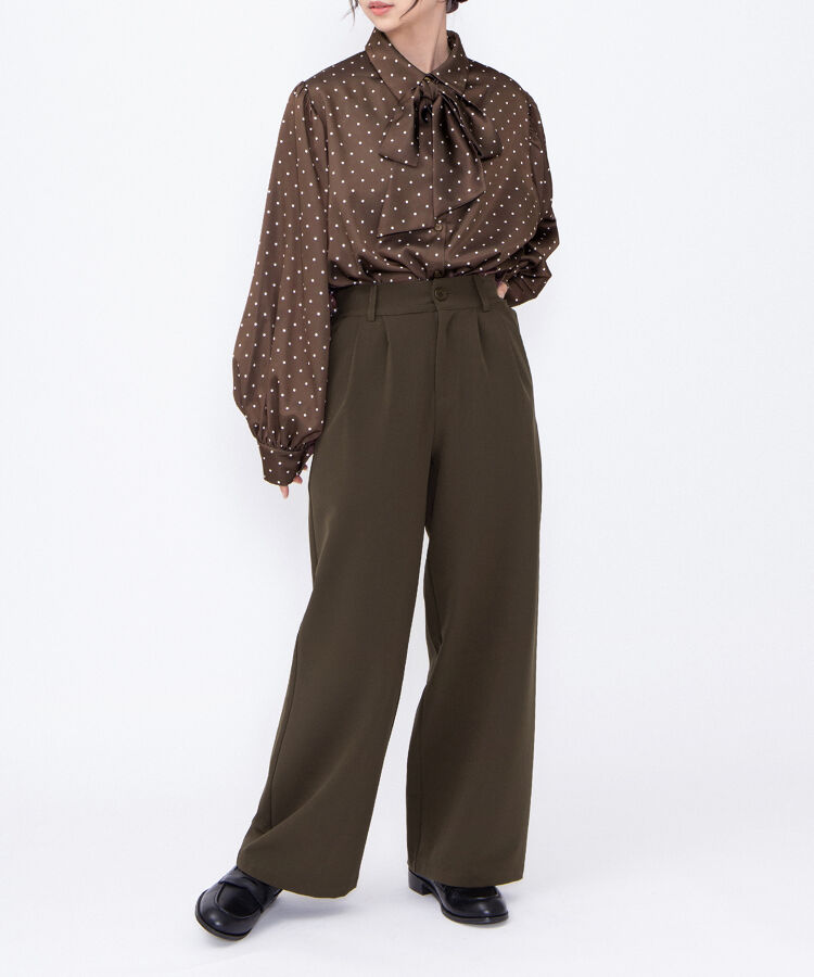 ���{���t���h�b�g�u���E�X