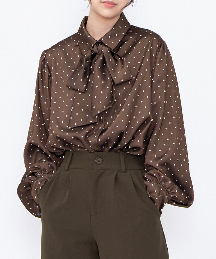 ���{���t���h�b�g�u���E�X