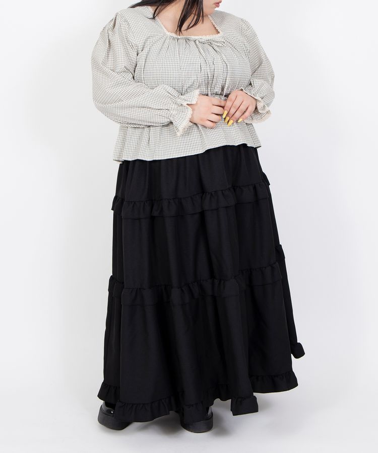フリルティアードロングスカート