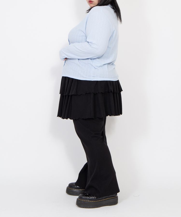 フリルレイヤードフレアパンツ