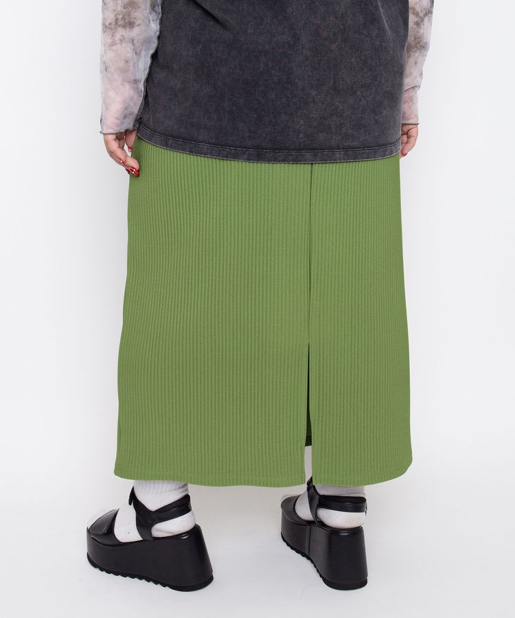 バックスリットロングスカート