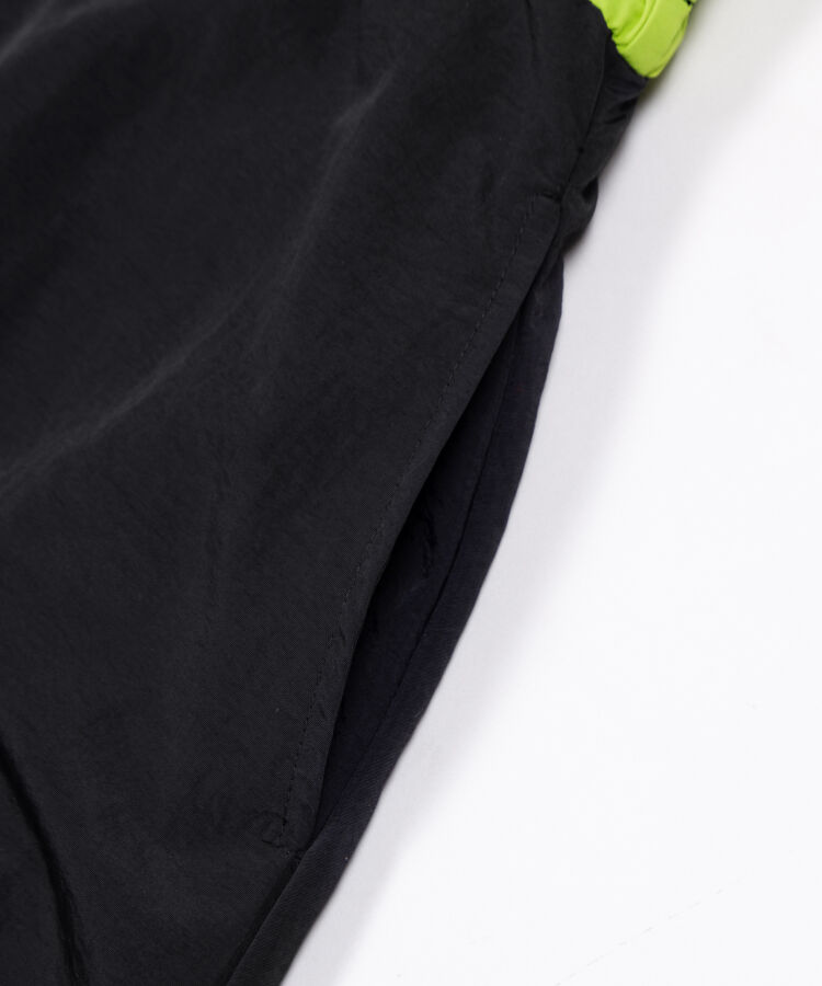 �؂�ւ��i�C���������s�[�X