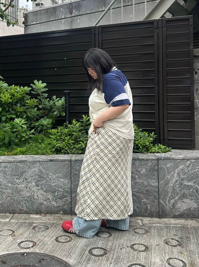 �݂���