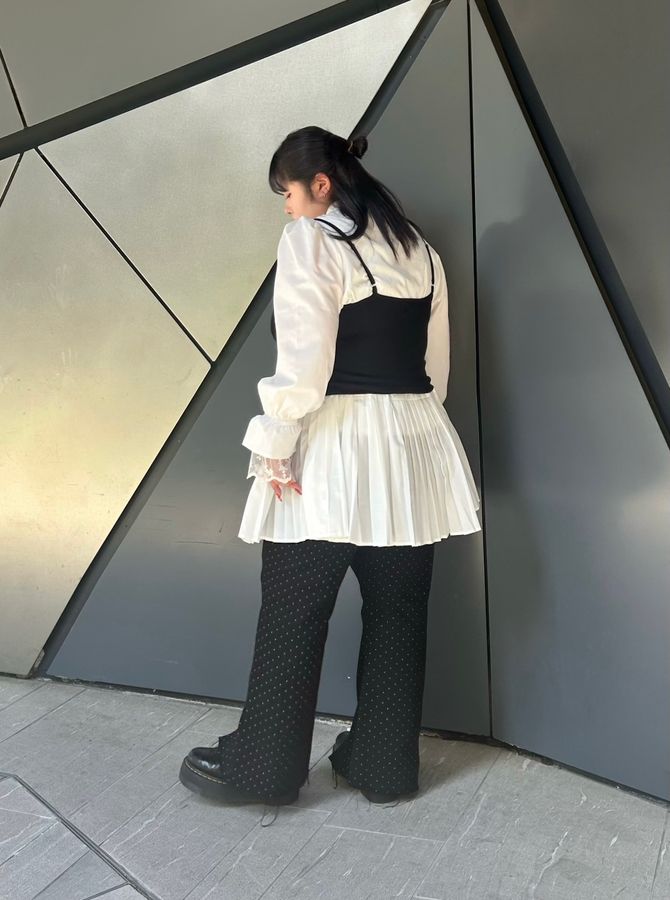 �݂���