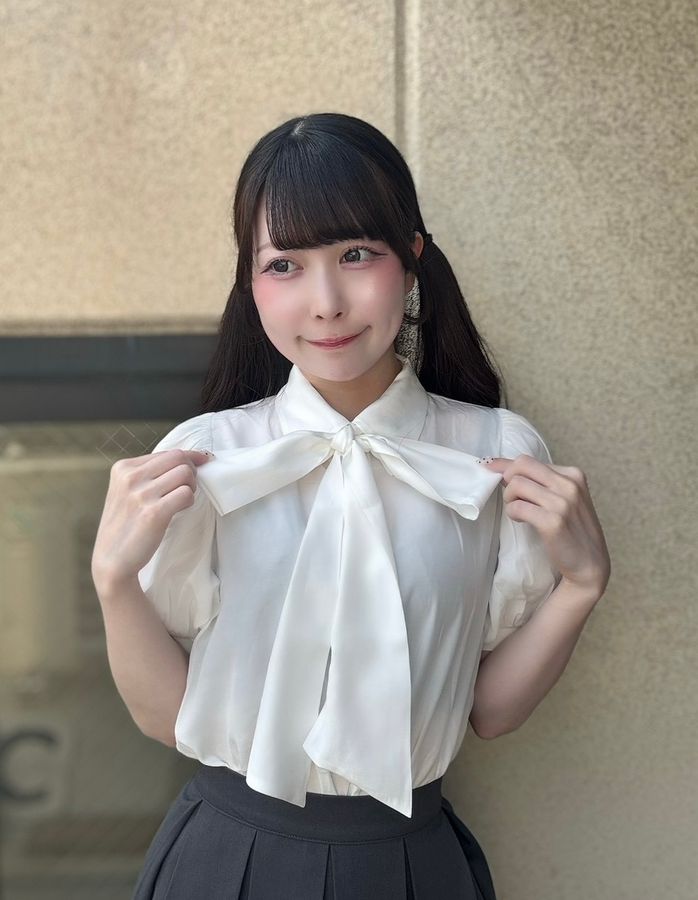 ���[���