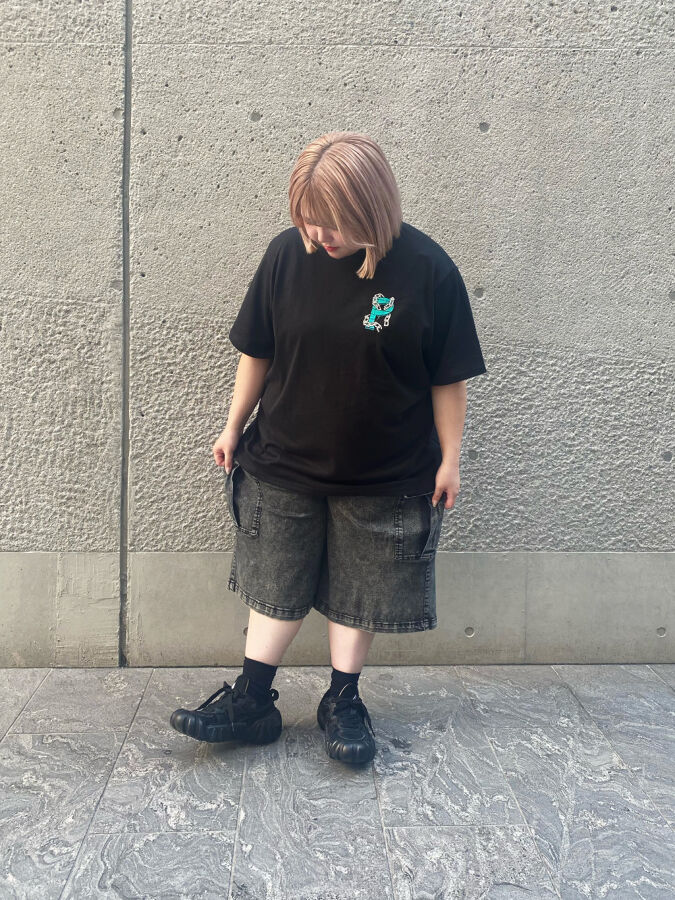 AT