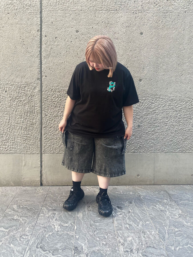 AT