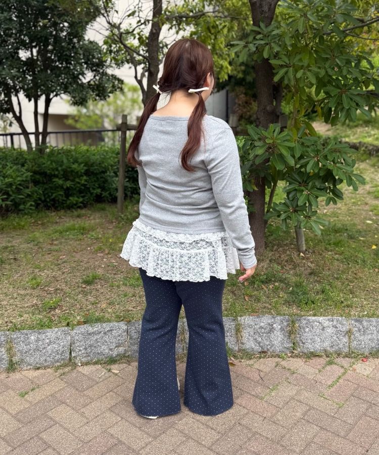 �}�R
