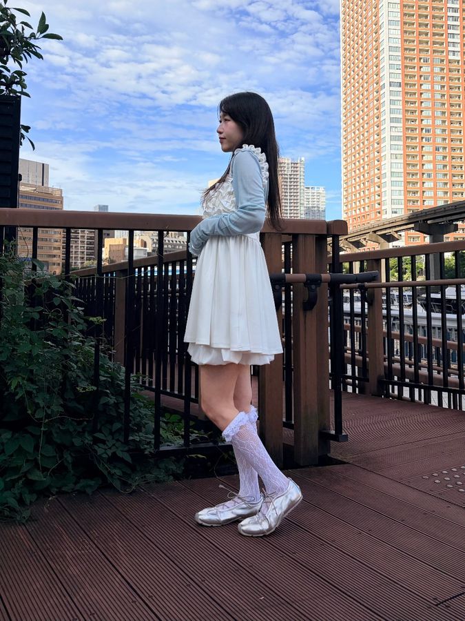 ���