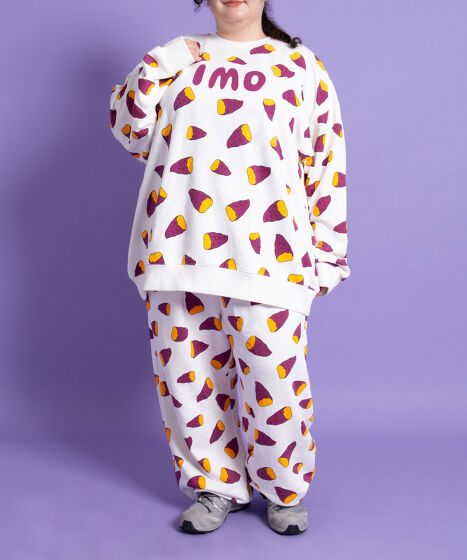 tuitaci クリーム色 花柄スウェット 和柄 新サイズ】フード総柄