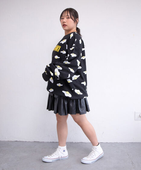 新サイズ】目玉焼き総柄スウェット[商品：PN18SS-001-6-15] - PUNYUS