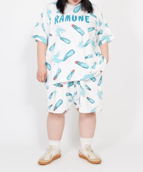 新サイズ】フード総柄スウェットショートパンツ[商品：PN21SS-032-2-15
