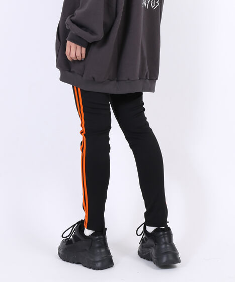 ラインレギンスパンツ[商品：PN21SS-044] - PUNYUS Online Store