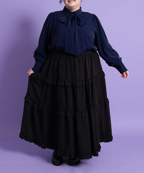 【極美品】PLEATS PLEASE フリンジティアードスカート Mサイズ 黒色 極美品】PLEATS PLEASE フリンジティアードスカート Mサイズ 黒色
