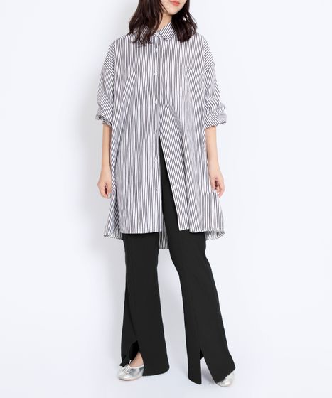 フロントスリットフレアパンツ[商品：PN25AW-006] - PUNYUS Online