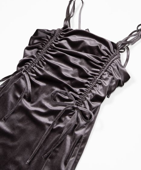 ドロストベロアキャミワンピース[商品：PN25AW-029] - PUNYUS Online