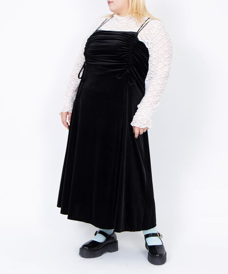 ドロストベロアキャミワンピース[商品：PN25AW-029] - PUNYUS Online