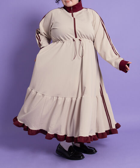 フリルジャージワンピース[商品：PN25AWR-024] - PUNYUS Online Store