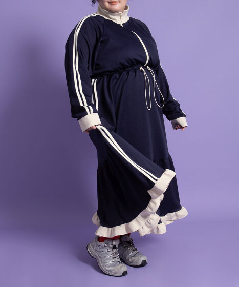 ノントーキョー】人気ラバーロゴネーム 長袖ジャージフリルワンピース フリーサイズ NON TOKYO(ノントーキョー) JERSEY FRILL ONE-PIECE | Taking a