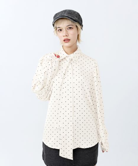 リボン付きドットブラウス[商品：PN25AWR-045] - PUNYUS Online Store