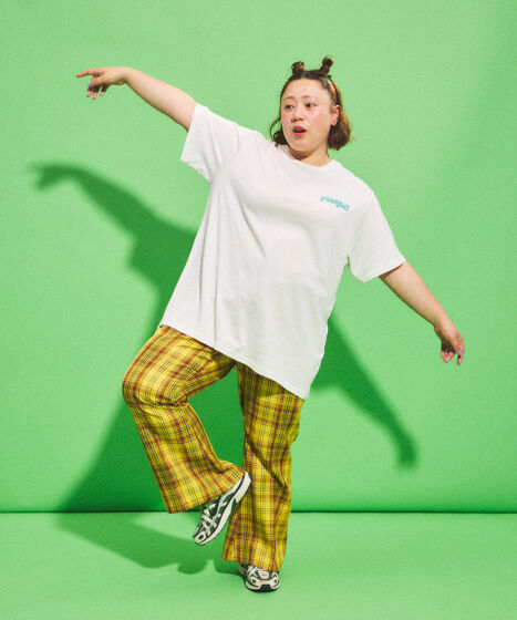 ストロベリーフレンズビッグTシャツ[商品：PN25SS-052] - PUNYUS