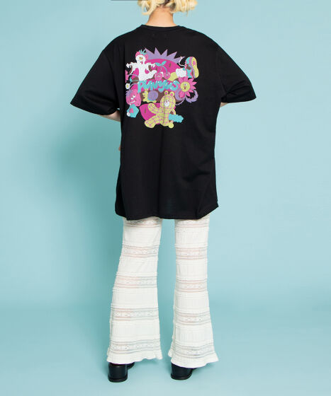 ストロベリーフレンズビッグTシャツ[商品：PN25SS-052] - PUNYUS