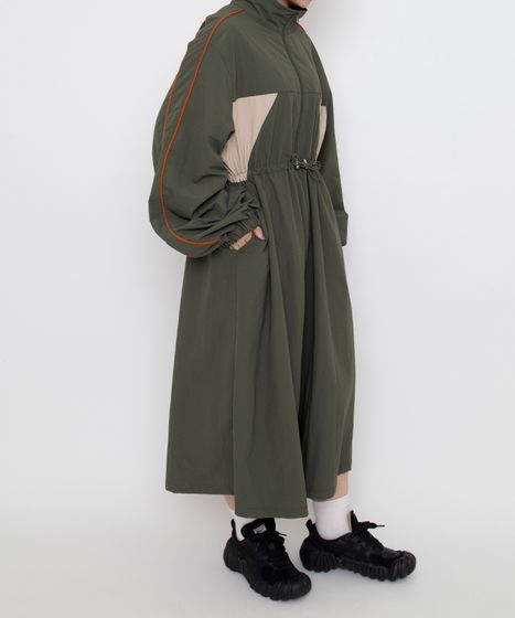 切り替えナイロンワンピース[商品：PN26AW-007] - PUNYUS Online Store