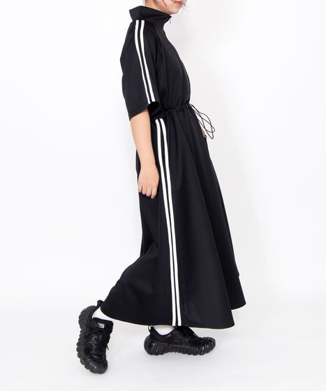 半袖ジャージワンピース[商品：PN26SS-041] - PUNYUS Online Store