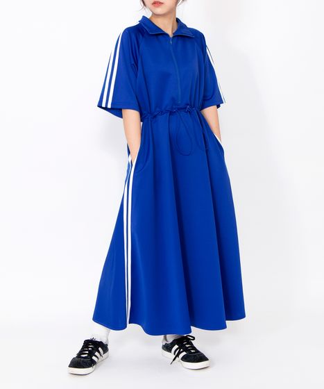 【新品タグ付き】LEONARD 半袖　膝丈ワンピース40サイズ 未使用級】LEONARD レオナールパリ 花柄半袖ワンピース ネイビー L