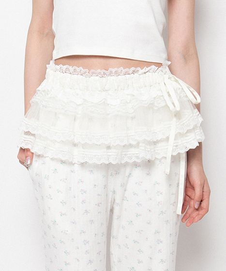 レースレイヤードミニスカート[商品：PN26SS-064] - PUNYUS Online