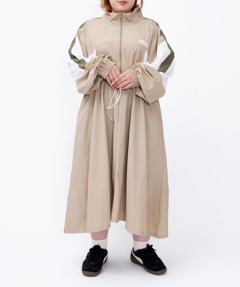 切り替えナイロンワンピース[商品：PN26SSR-004] - PUNYUS Online
