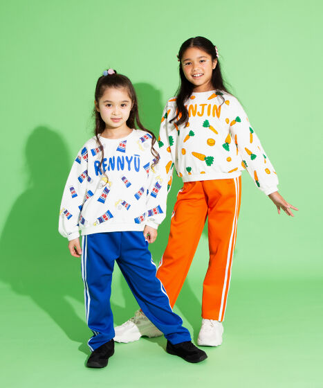 キッズフード総柄スウェット[商品：PNK24AW-001] - PUNYUS