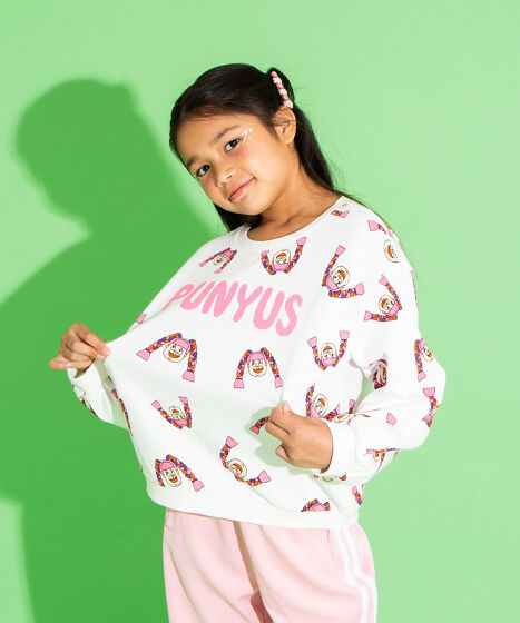 キッズフード総柄スウェット[商品：PNK24AW-001] - PUNYUS
