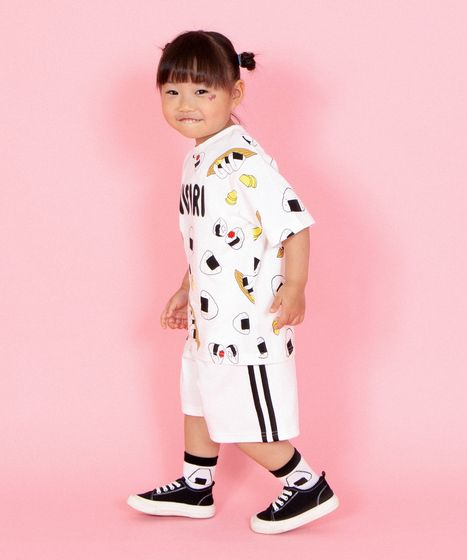 キッズフード総柄Tシャツ[商品：PNK24SS-001] - PUNYUS Online Store