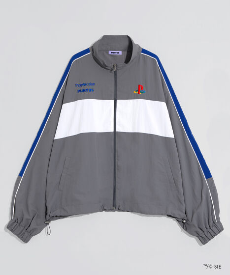 ナイロンジャケット サイズ4 / Playstation x PUNYUS 予約】Playstationナイロンジャケット[商品：PNPS25AW-010