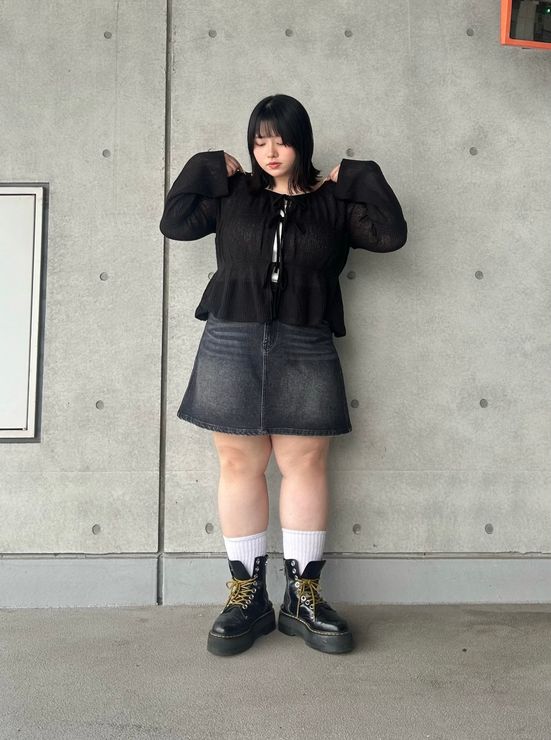 スタイリング詳細 みさき - PUNYUS Online Store / 公式通販