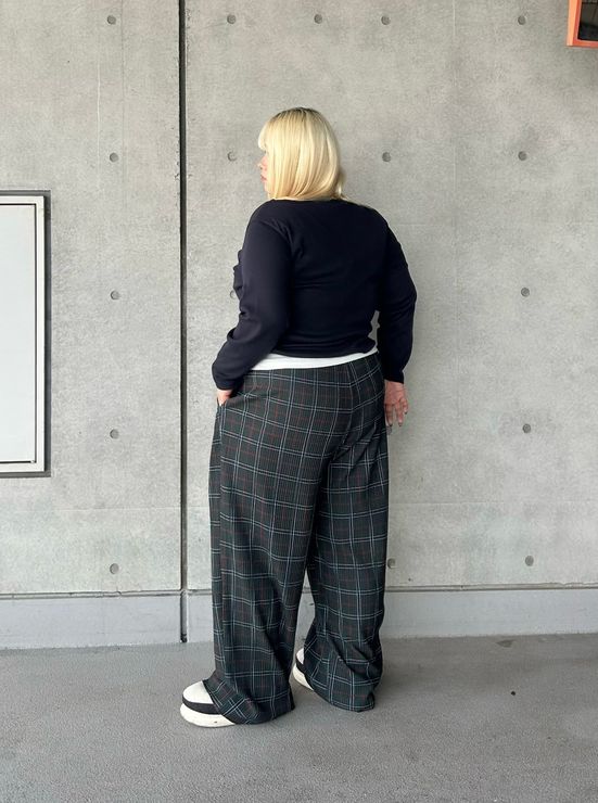 スタイリング詳細 みさき - PUNYUS Online Store / 公式通販