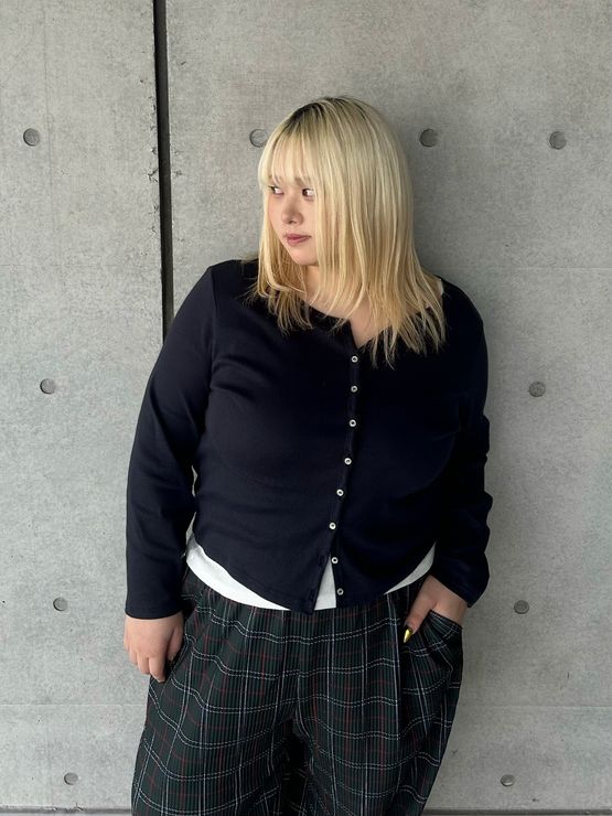 スタイリング詳細 みさき - PUNYUS Online Store / 公式通販